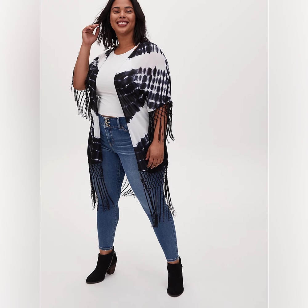 Torrid tie-dye kimono black/white